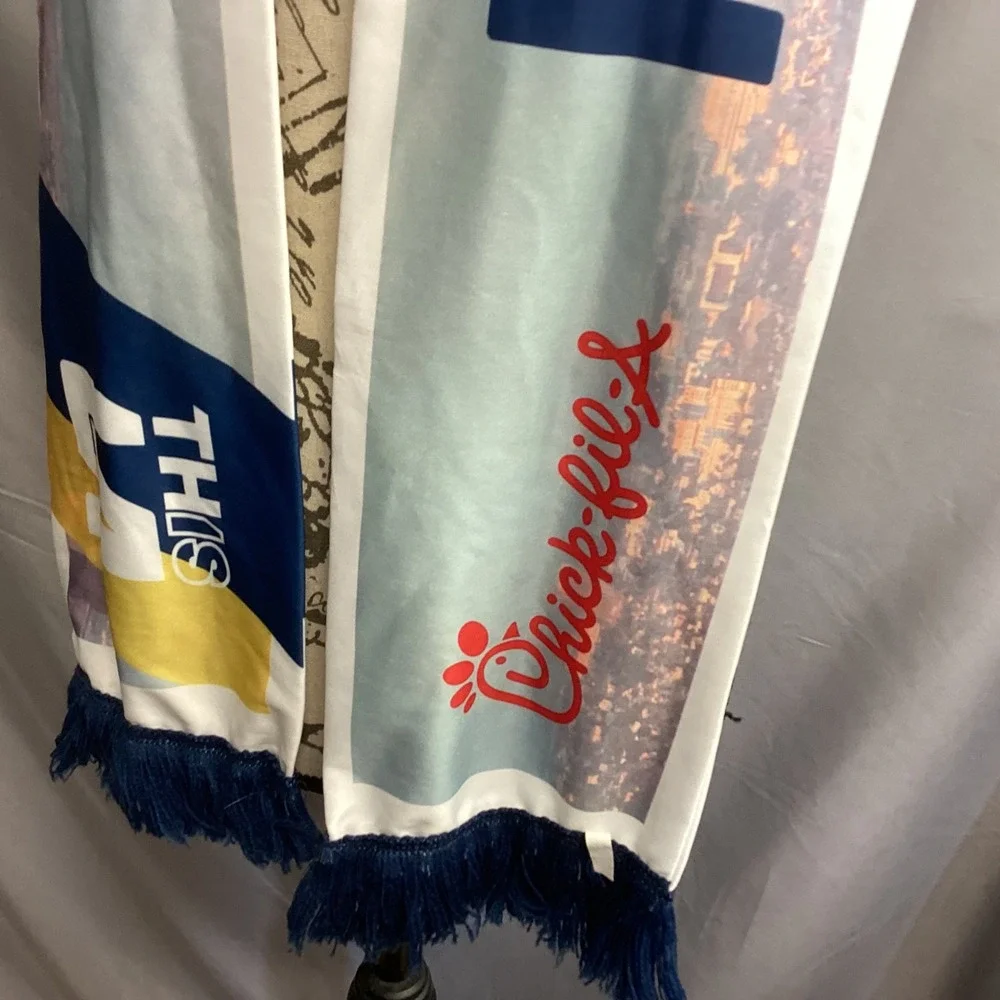 Chick-fil-A Scarf First to Five Blue Fringe Novelty‎ Restaurant Los Angeles LA